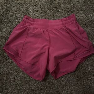Lululemon Sonic Pink 4” Size 4